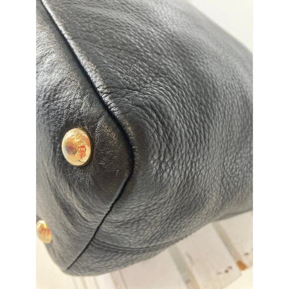 MICHAEL KORS, LARGE BLACK PEBBLED LEATHER SHOULDER BAG - Picture 9 of 16